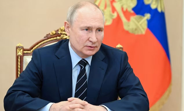 Shen yn leit jurip u Vladimir Putin sha China putin