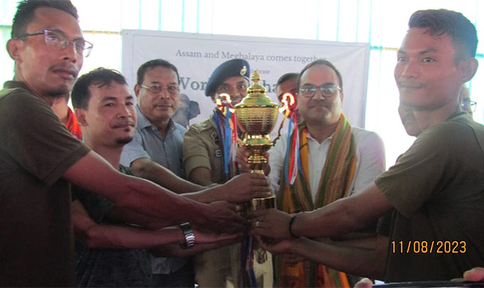Da ka phutbol la pynlong ban rakhe ïa ka World Elephant Day world-elephant-cup