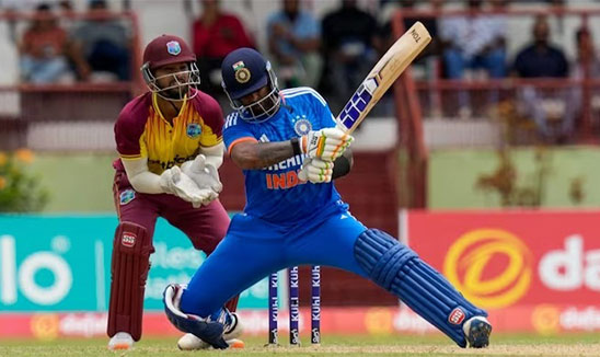 U Yadav kum u nongtied ba stet tam ban khyrwit 100 tylli ki ‘six’ ha ka T20I yadav