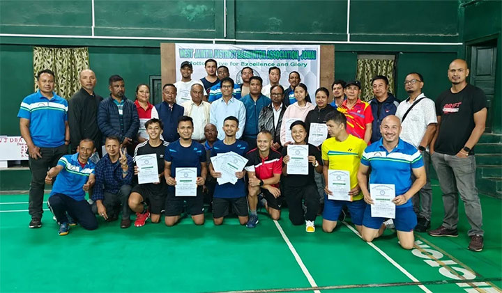 Badminton