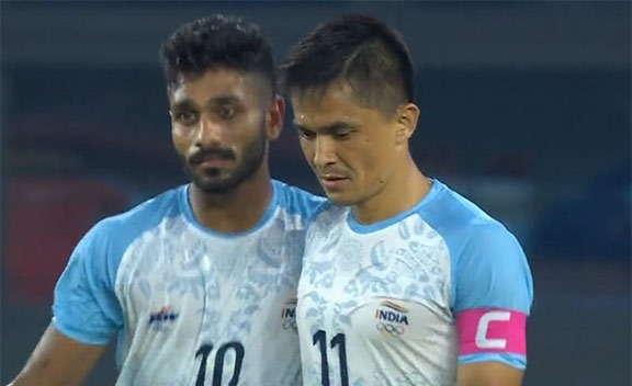 Lyngba ka penalty u Chhetri wanphai jingjop ka India ha ka Asian Games chhetri