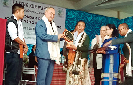 Pynkup burom ka SKW ïa 3 ngut ki Rangbah ka Kur Wahlang kur-wahlang