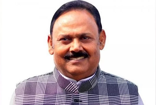 Weng noh u Singh ban ai jingkyrshan ïa ka sorkar u Soren singh