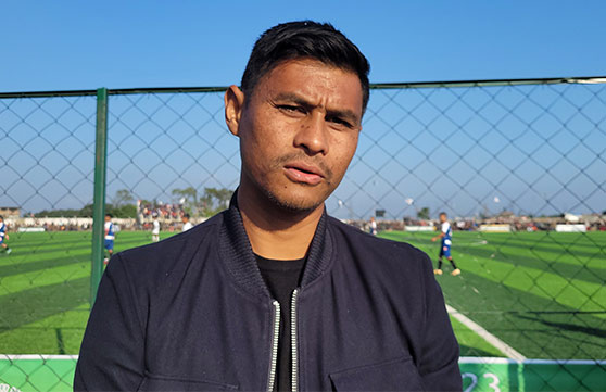 Yn ai jinghikai ei ka Rangdajied United FC ïa haduh 200 ngut ki khynnah na East Jaiñtia eugene