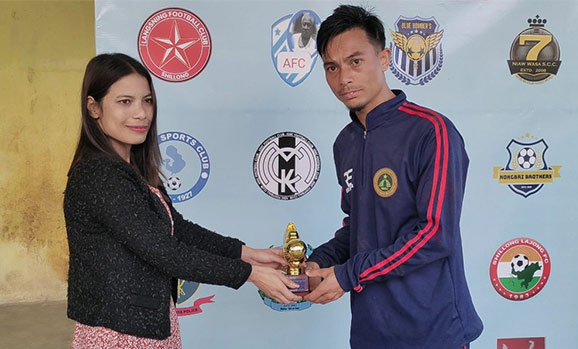 Lyngba ka hat-trick u Hedystone, pynliem ka Nangkiew Irat ïa ka Kith United hedystone