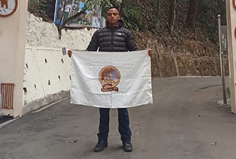 Shi bnai kynthih leit shah pyntbit u nongkiew lum ka Jylla sha Darjeeling ricky-rani