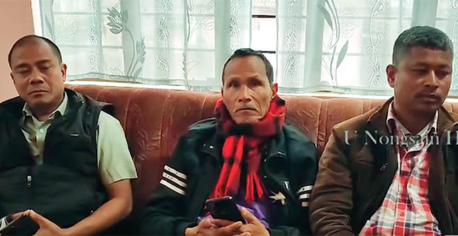 Ba shah thung biang u Bah Wanphrang kum u Sirdar, la pynsangeh ïa ka lehniam Shad Sajer shad-sajer