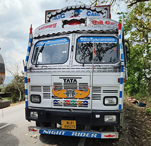 Shah pynïap u nongñiah trok na Jowai bad lap ïa ka trok na Assam trok