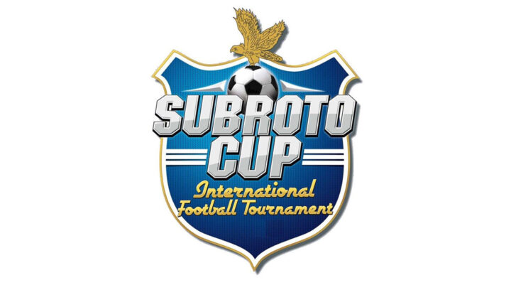 Ha u Jylliew yn sdang ïa ka District Level Inter School Subroto Cup ha EKH Subroto