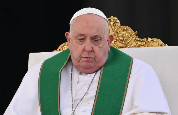 Dang shah sumar u Pope ba jur ka jingshitom ha ki tor pope