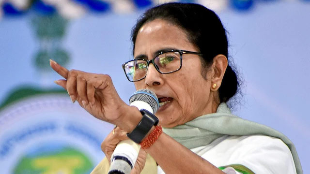 Kynnoh ka Banerjee ba donkti ki briew ba nabar ban wanrah ïa ka jingkynad ha Murshidabad banerjee