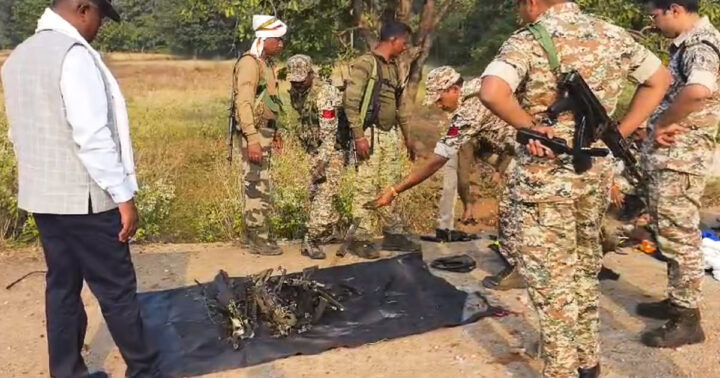 ïoh pynjulor kumba 559 tylli ki bom IED ha ki 39 bnai ha Singhbhum bom-ied