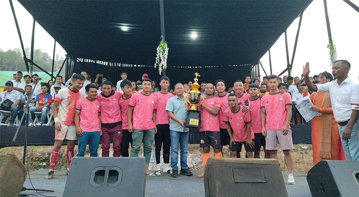 Rah ka Lamare SC ïa ka T. 5 lak ha ka Maitshaphrang Cup naba pynliem ïa ka Sumer maitshaphrang cup