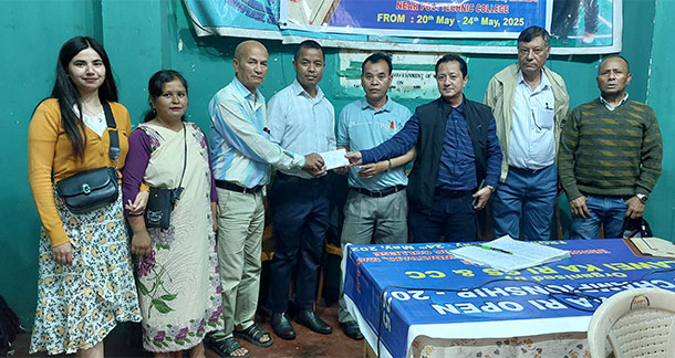 Rah nam lahduh ka Ryntihlang CC ha ka jingïalehkai siat carrom ka Lawei ka Ri carrom