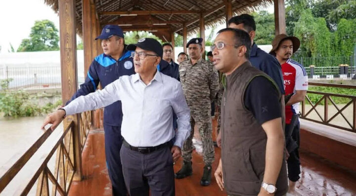Jurip bniah u Lat ïa ki bynta ka jylla bad hukum ban pynsted ïa ki jingpyntreikam ha ki jaka shlei um ajay