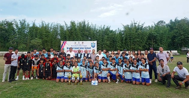 Lahduh ka Nongjri Pres. & Mawtneng UP ha ka District Level Subroto Cup ha Ri BhOi subroto-cup