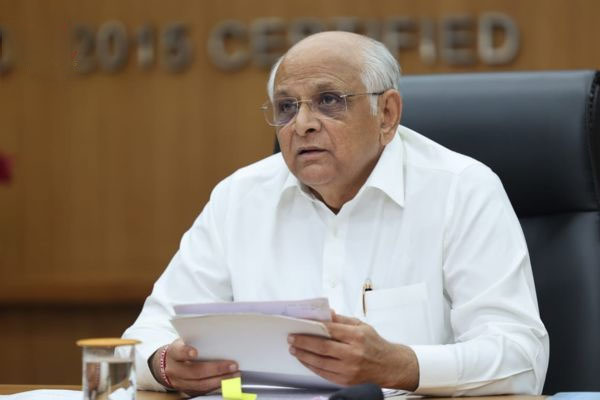 Pynbna bai lutksan u Myntri Rangbah na ka bynta ki lanot ka jingjia ha Gujarat bhupendra