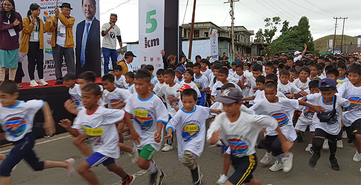 Ha u Nailur yn pynlong ïa ka Sohra International Half Marathon, khmih lynti ban wan shim bynta 10 hajar ngut marathon