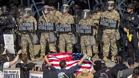 Weng noh ka Pentagon ïa ki 700 ngut shipai ngam um na Los Angeles shipai-us