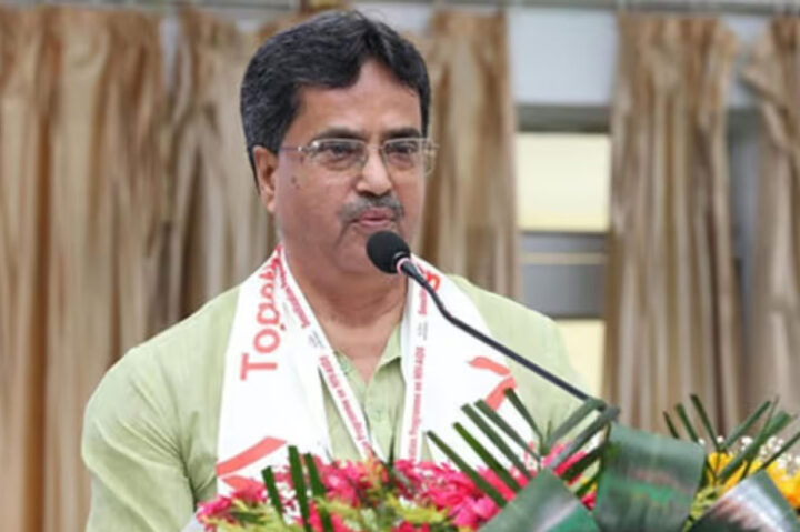 Maham tyngeh ka sorkar Tripura ïa ki nongkhaïi drok ha ka jylla manik
