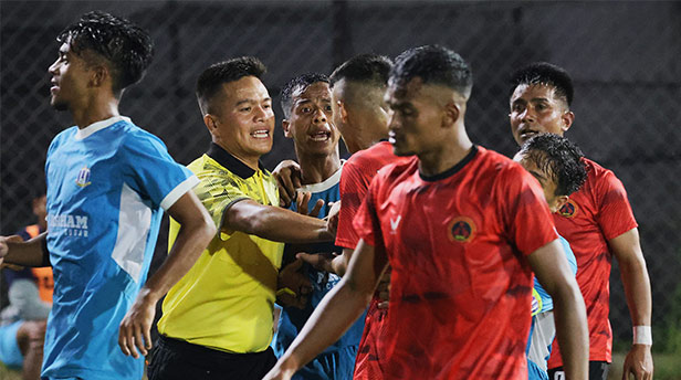 Shah sospon u Coach ka Rangdajied lem bad 2 ngut rangïalehkai ka Nangkiew Irat ssa