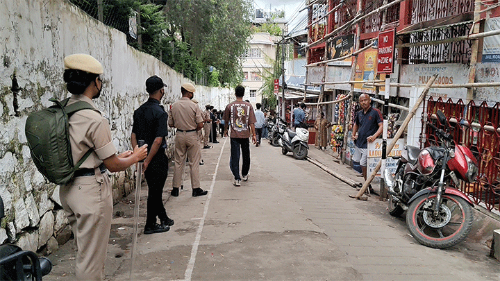 jail-road